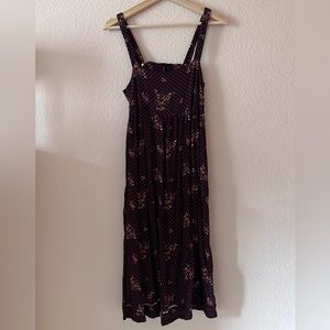 Knot Sisters Midi dress SZ Small